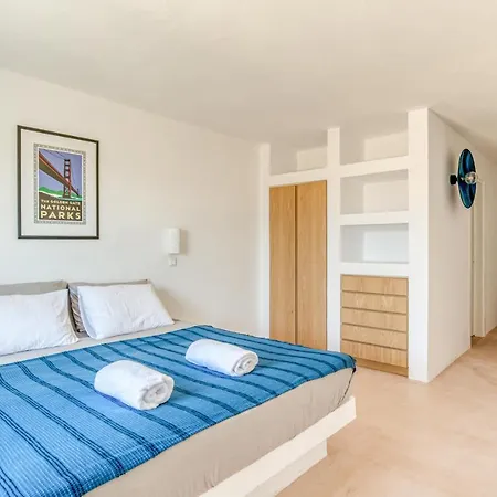 别墅 Thea - Beachfront 5 Bedrooms